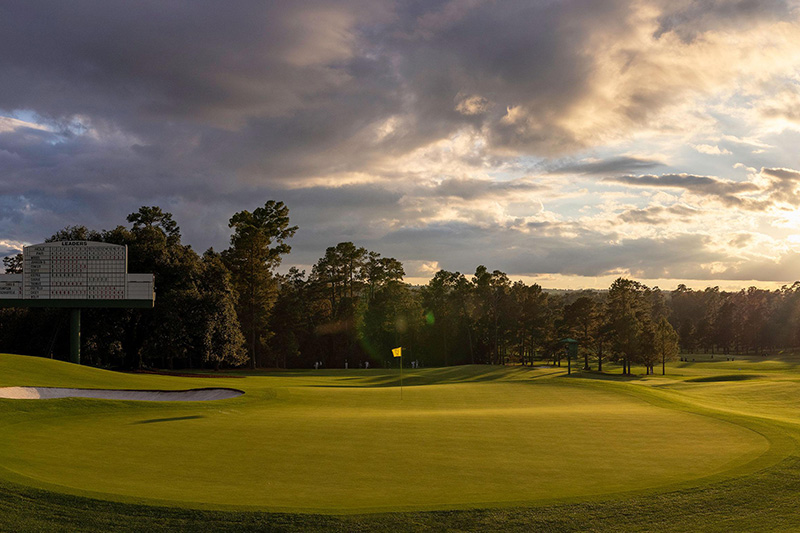 Golf simulator fairway view